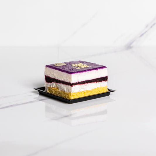 Mousse monoporzione yogurt, cioccolato bianco e mirtilli