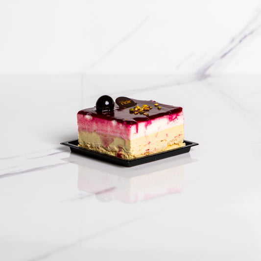 Mousse monoporzione pistacchio e torroncino