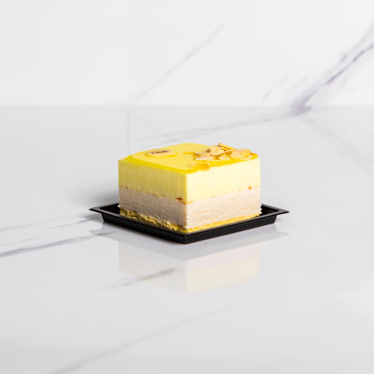 Mousse monoporzione limone e latte di mandorla