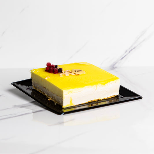 Mousse limone e latte di mandorla