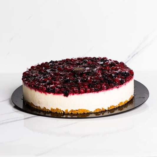 Cheesecake moderna ai frutti di bosco